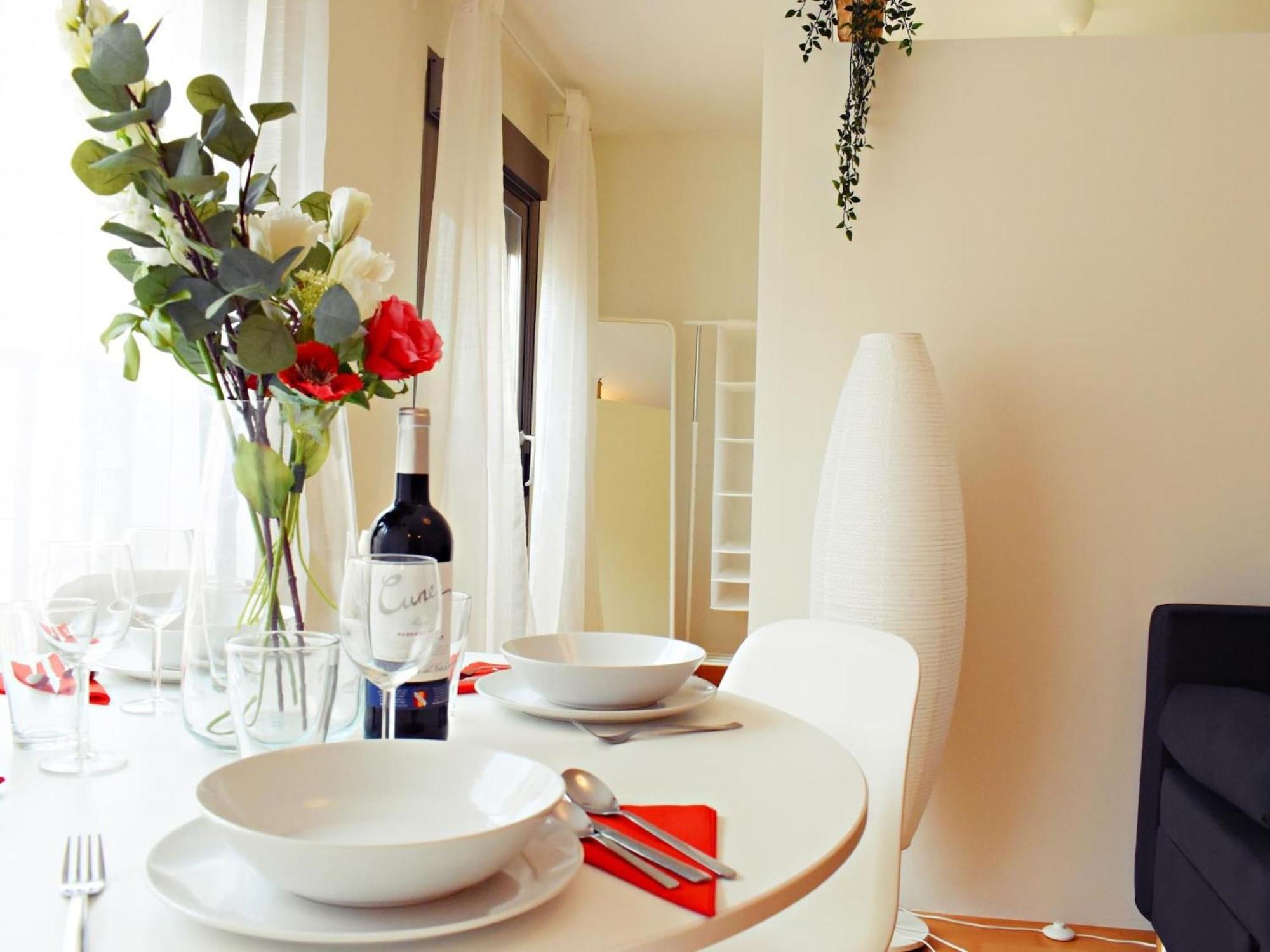 Cozy Apatment Just 10 Mins From The City Centre Málaga Exterior foto